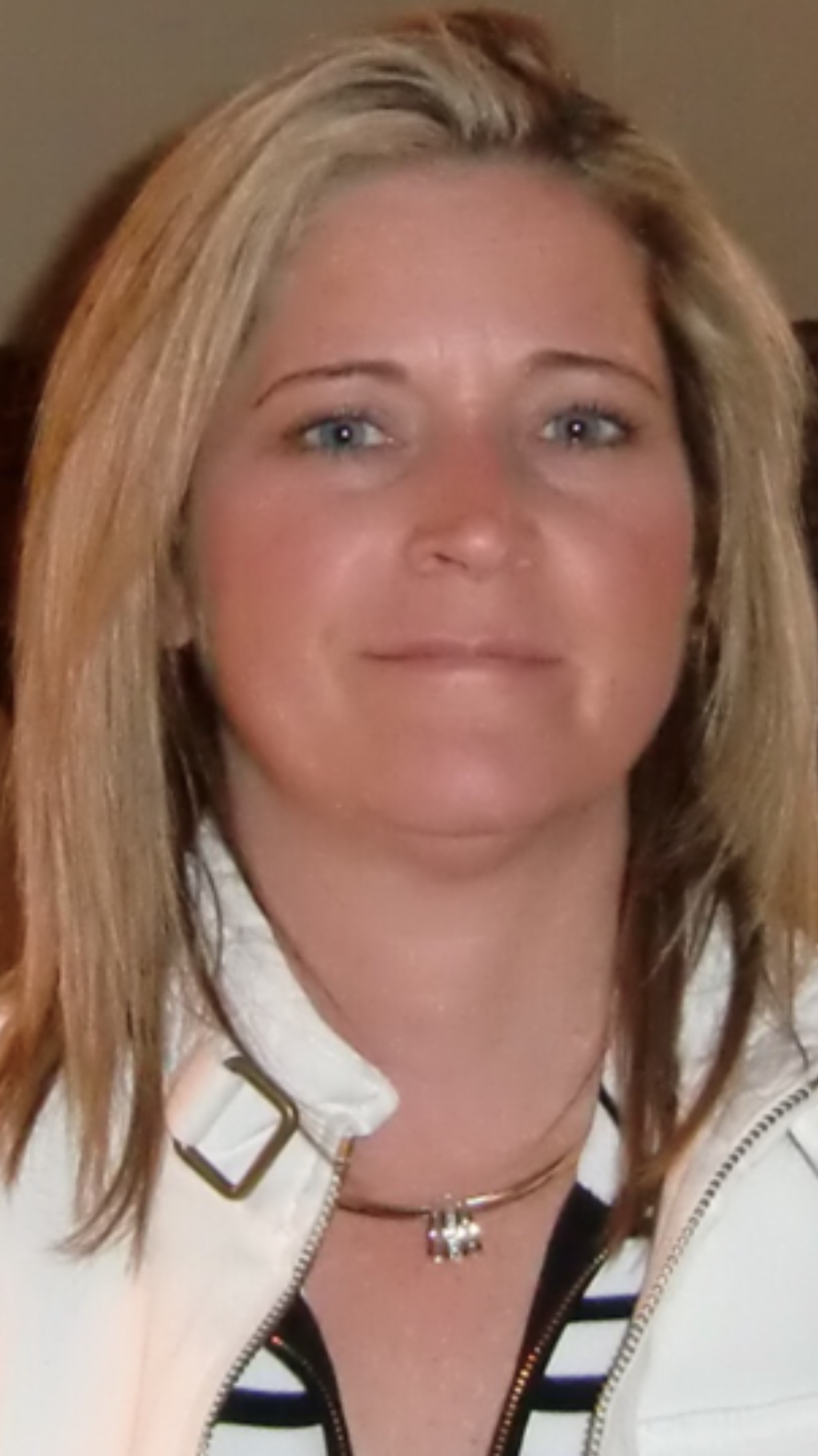 Donna Parker, real estate agent