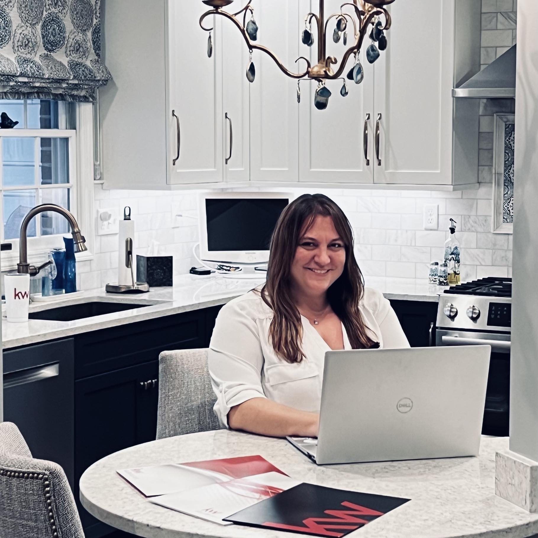 Teresa Powell, real estate agent