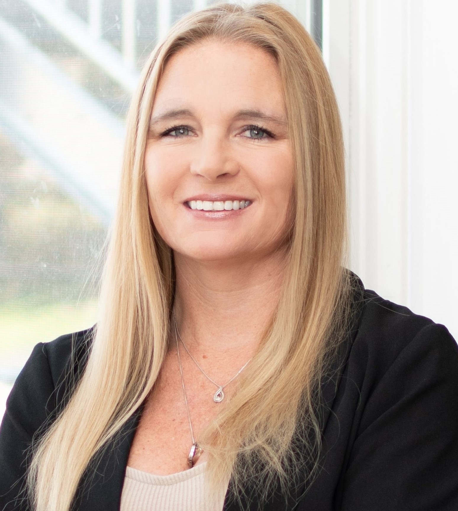 Becky Magnotti, real estate agent