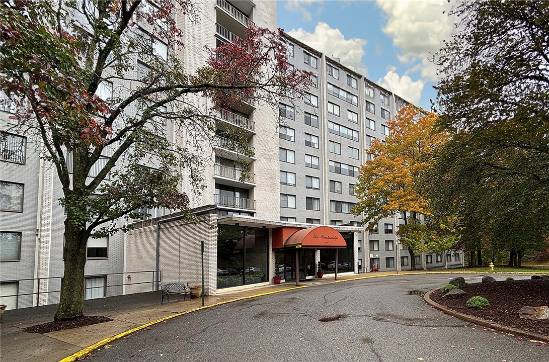 Exterior of 1160 BOWER HILL RD 310A, Pittsburgh, PA 15243