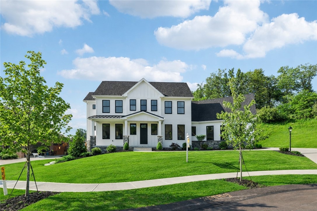 Exterior of 205 Carry Back Ct., Cranberry Twp, PA 16066