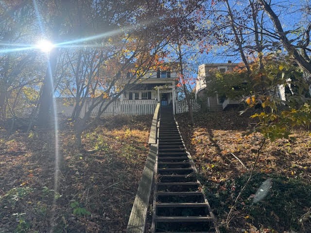 Exterior of 514 Hiland Ave, Coraopolis, PA 15108