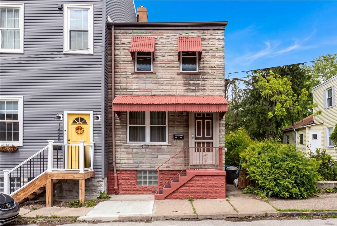 Exterior of 1622 Harpster St, Pittsburgh, PA 15212