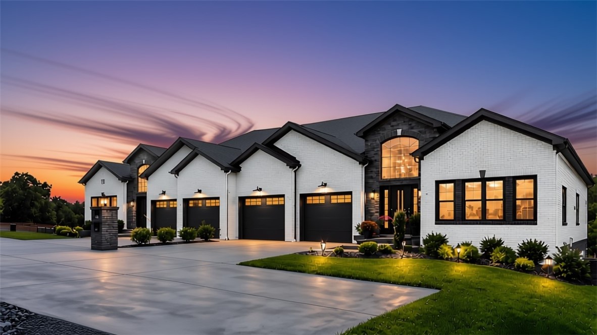 Exterior of 2726 Clay Pike, North Huntingdon, PA 15642