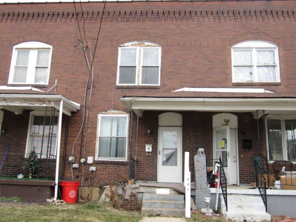 Exterior of 531 Beaver Ave, Midland, PA 15059