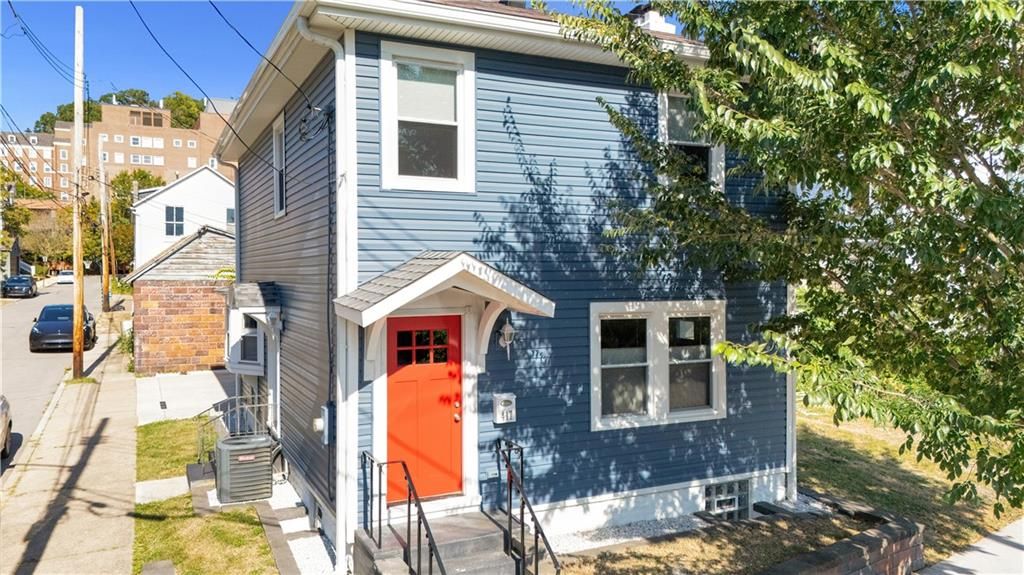 Exterior of 417 Centennial Ave., Sewickley, PA 15143