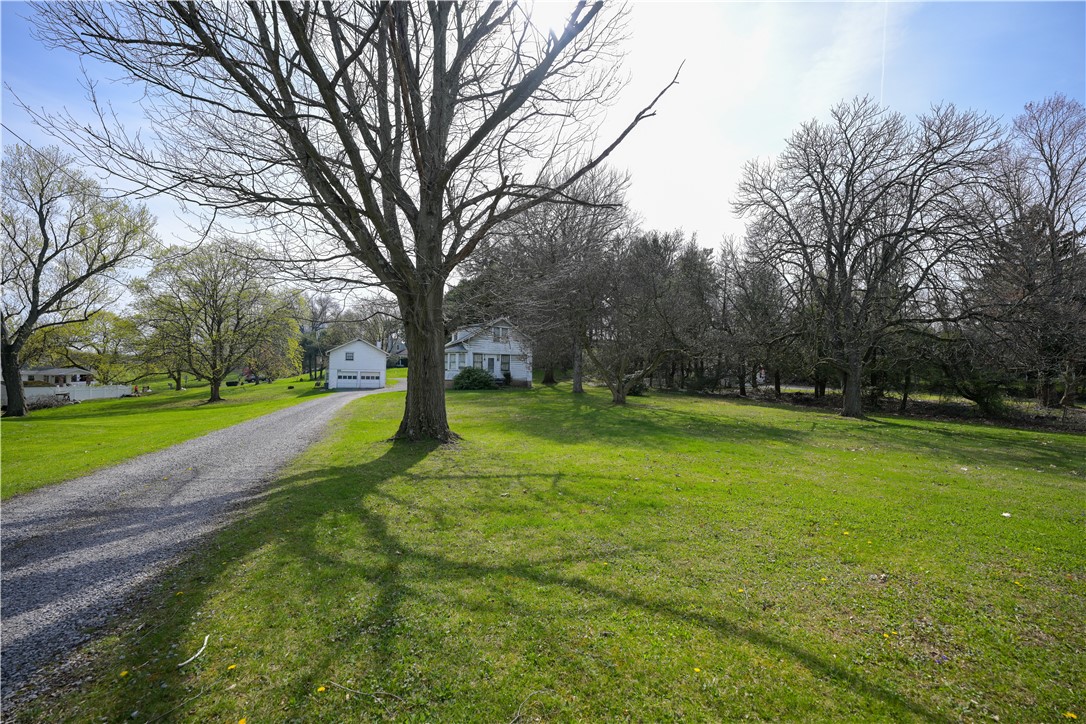 Exterior of 2635 Darlington Rd, Beaver Falls, PA 15010