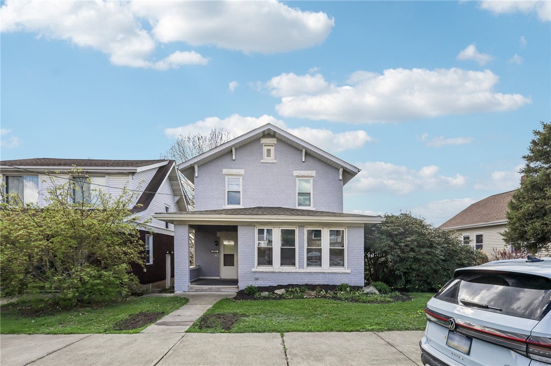 Exterior of 2011 Ridge Ave, Arnold, PA 15068