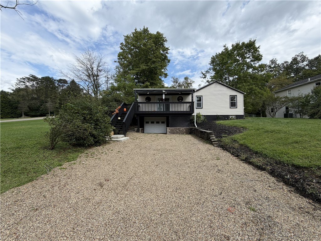 Exterior of 2211 Saxonburgh Blvd, Cheswick, PA 15024