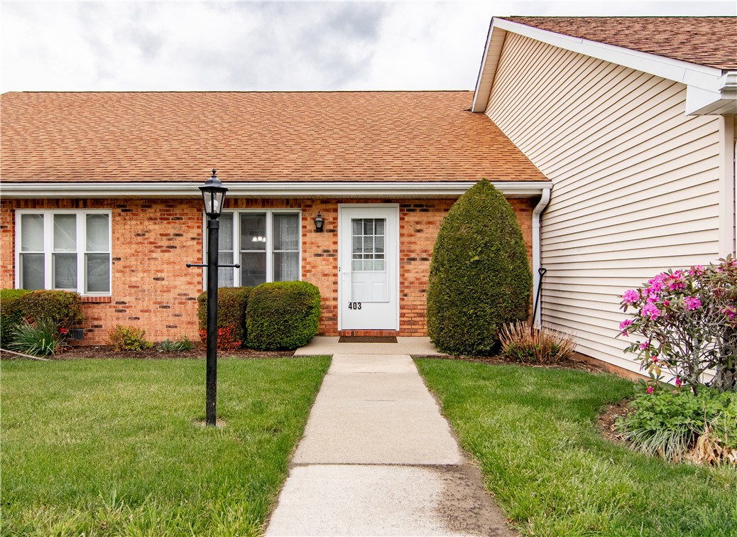Exterior of 403 Evergreen Ct, Saxonburg, PA 16056