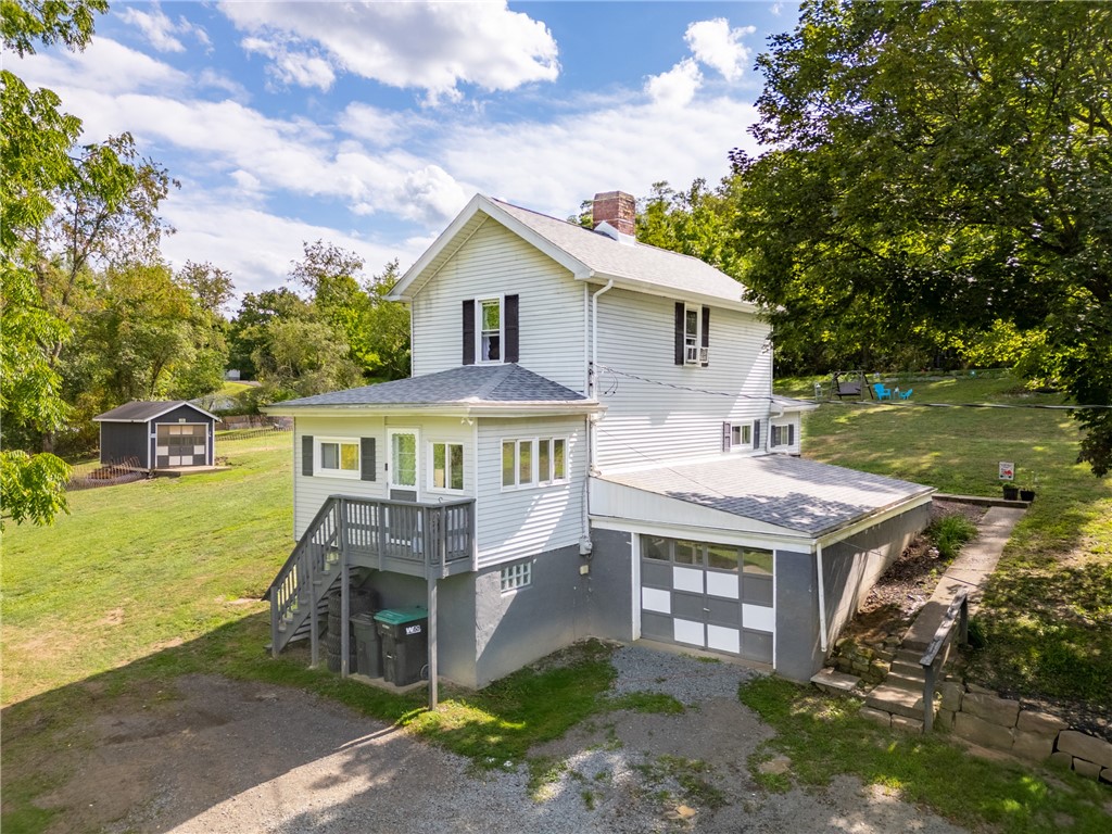 Exterior of 33 Hubbard Rd, Burgettstown, PA 15021
