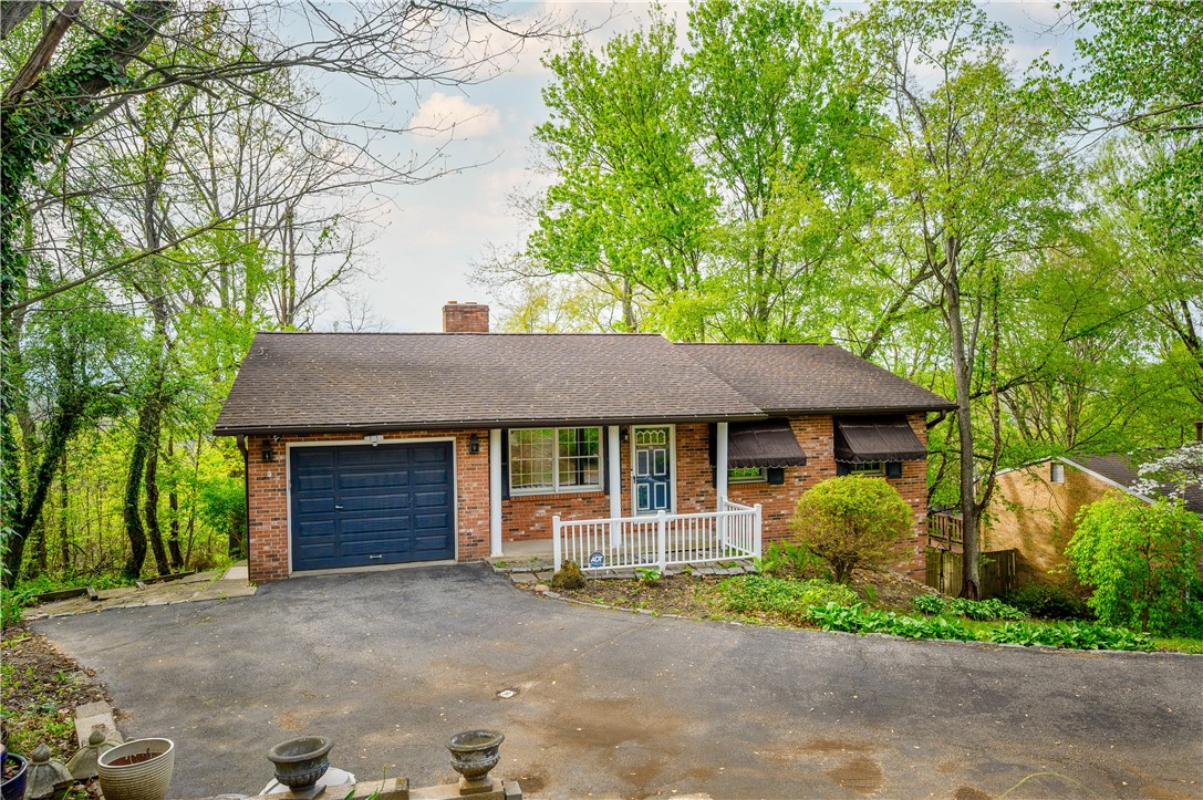 Exterior of 2494 Wigwam Rd, Aliquippa, PA 15001