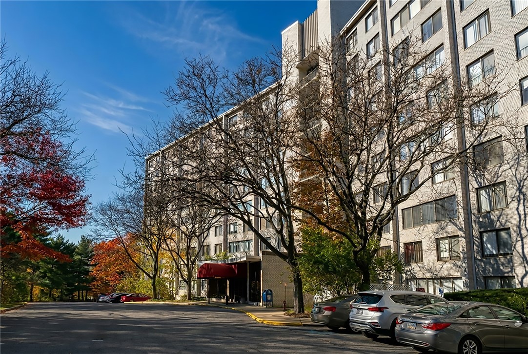 Exterior of 1150 BOWER HILL RD 512-A, Pittsburgh, PA 15243