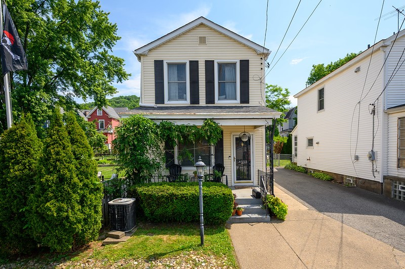 Exterior of 553 Beall Way, Sewickley, PA 15143