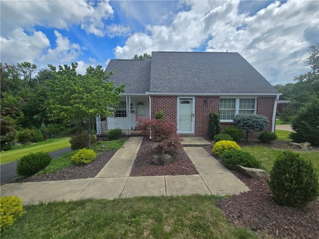 Exterior of 419 Parkridge DRIVE, Bethel Park, PA 15102