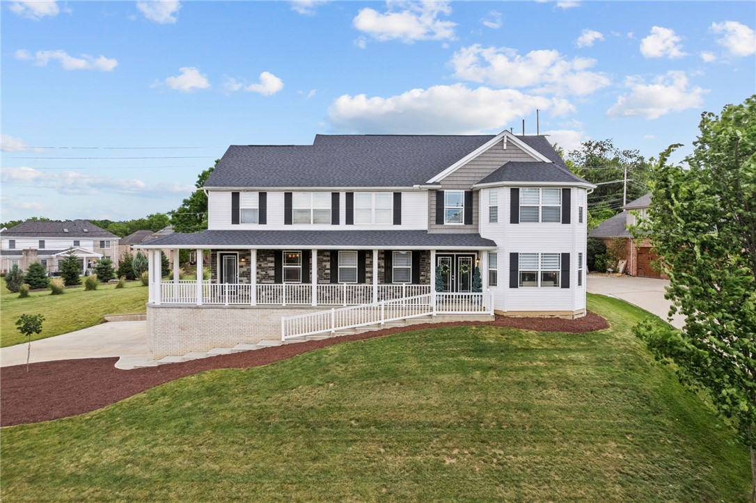 Exterior of 603 Oak Tree Ct, Bridgeville, PA 15017