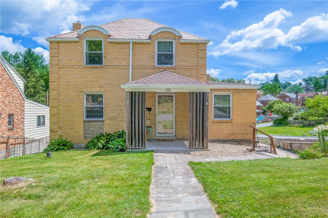 Exterior of 200 Beisner Avenue, Pittsburgh, PA 15227
