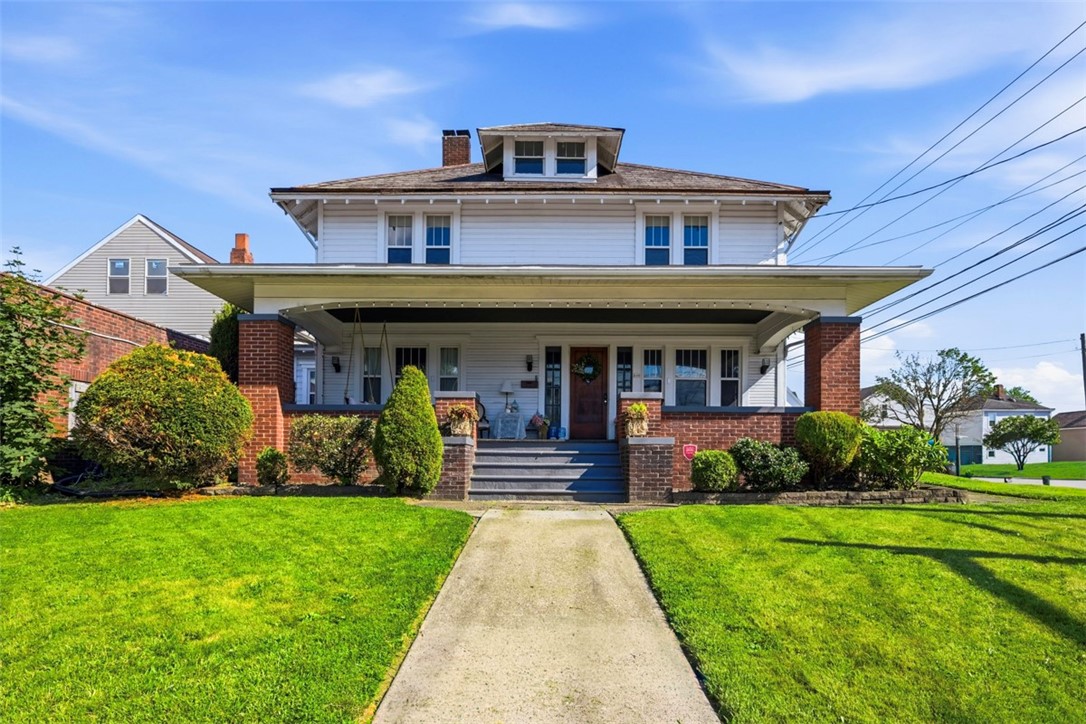 Exterior of 500 Broad Ave, Belle Vernon, PA 15012