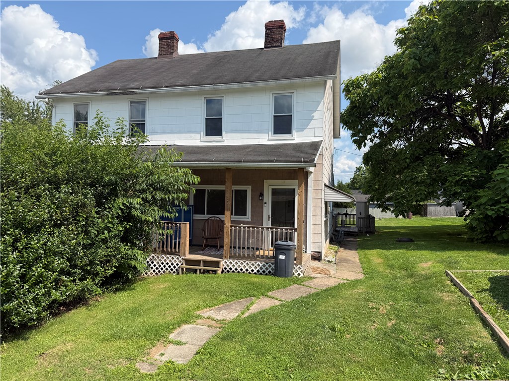 Exterior of 3305 3rd St, Dunbar, PA 15431