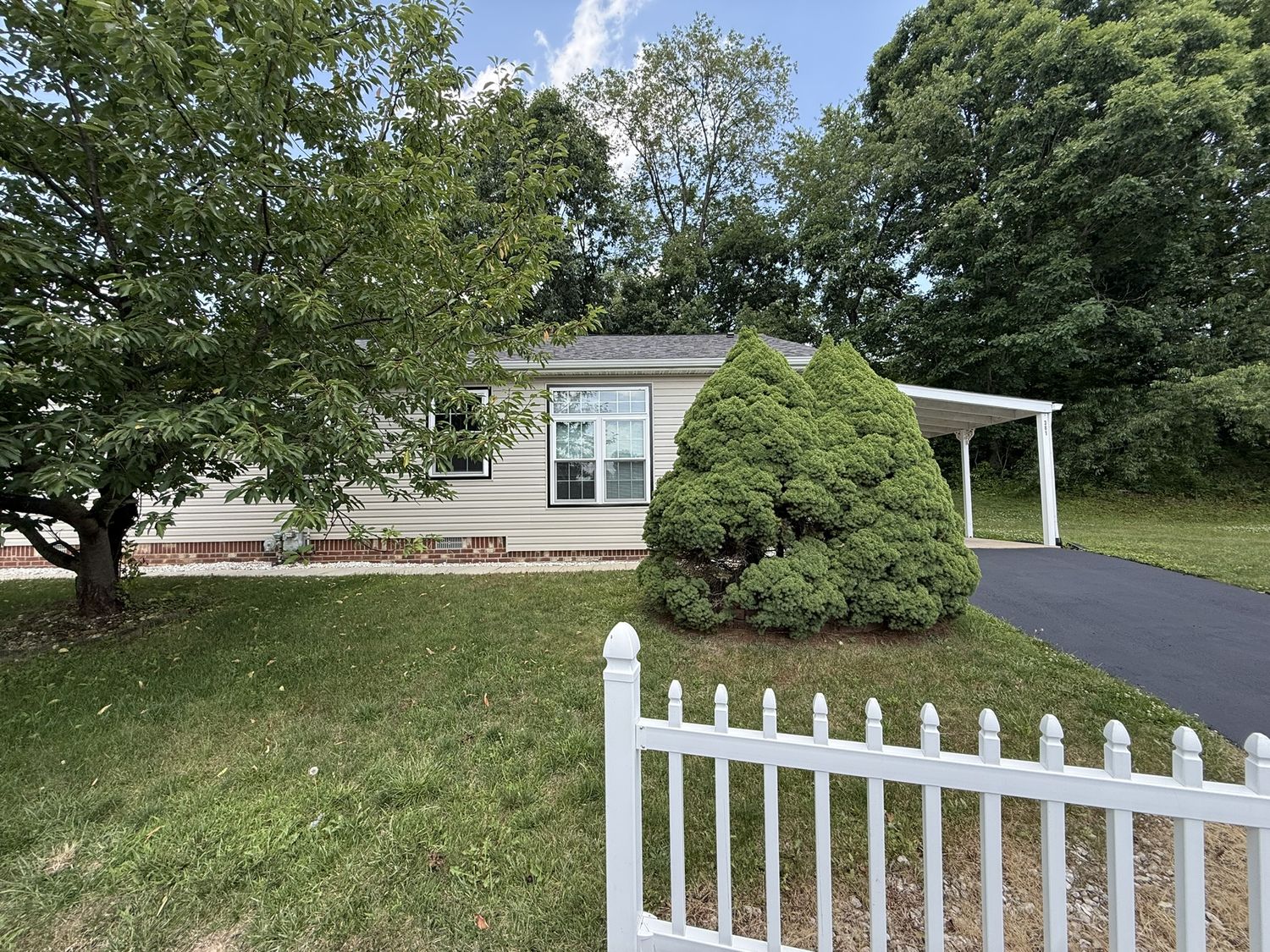 Exterior of 381 Eagle Lane Eagle LANE, Apollo, PA 15613