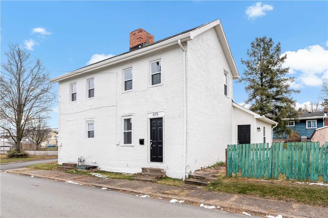Exterior of 615 6th Ave, Elizabeth, PA 15037