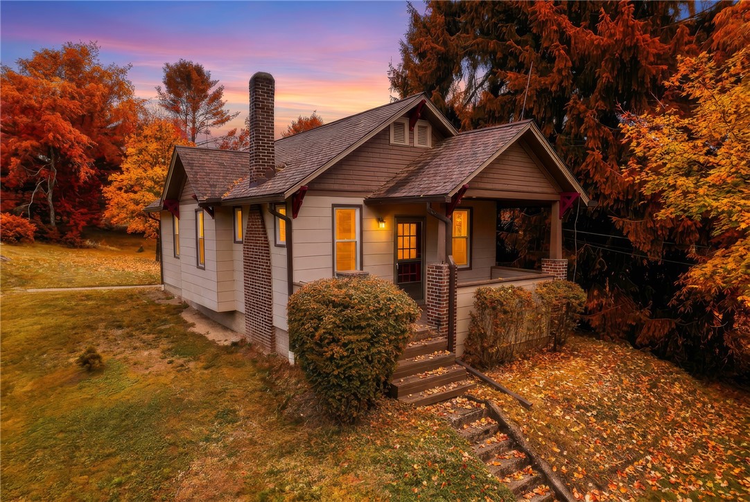 Exterior of 1320 Pleasant Hill Rd, Wexford, PA 15090