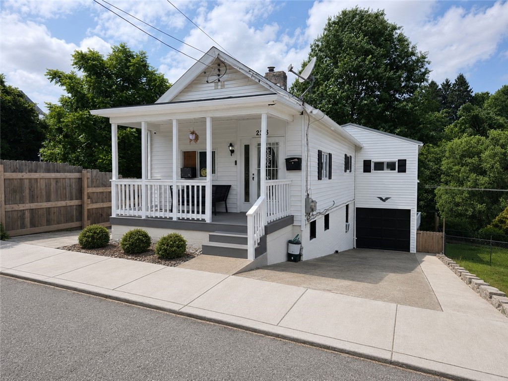 Exterior of 246 Freidel St, Homestead, PA 15120
