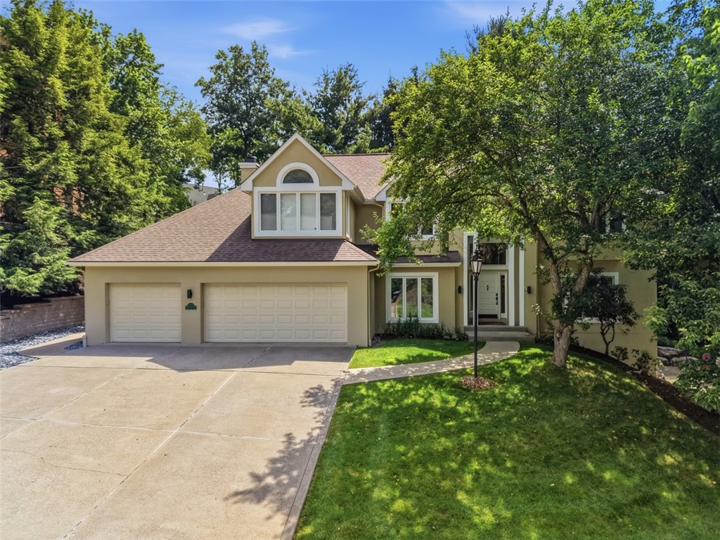 Exterior of 10489 Olde Villa Drive, Gibsonia, PA 15044