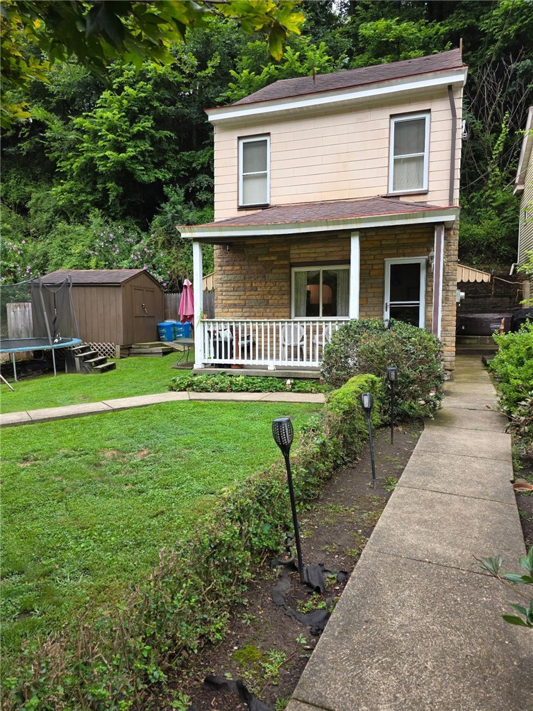 Exterior of 3318 Spring Garden Road, Pittsburgh, PA 15212