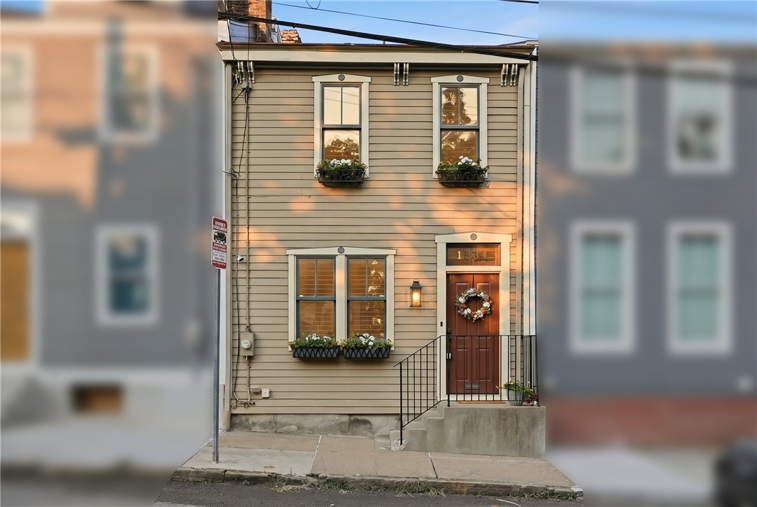 Exterior of 1534 Monterey St, Pittsburgh, PA 15212