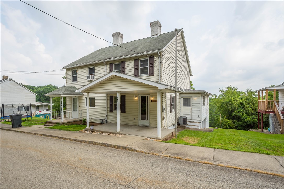 Exterior of 15 Maple Street, Ellsworth, PA 15331