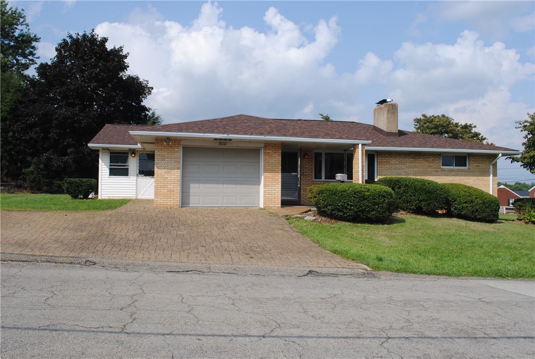Exterior of 500 Morningside Dr, Lower Burrell, PA 15068