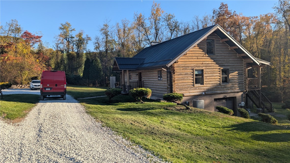 Exterior of 190 Atlas Cherry Valley Rd, PA 15021