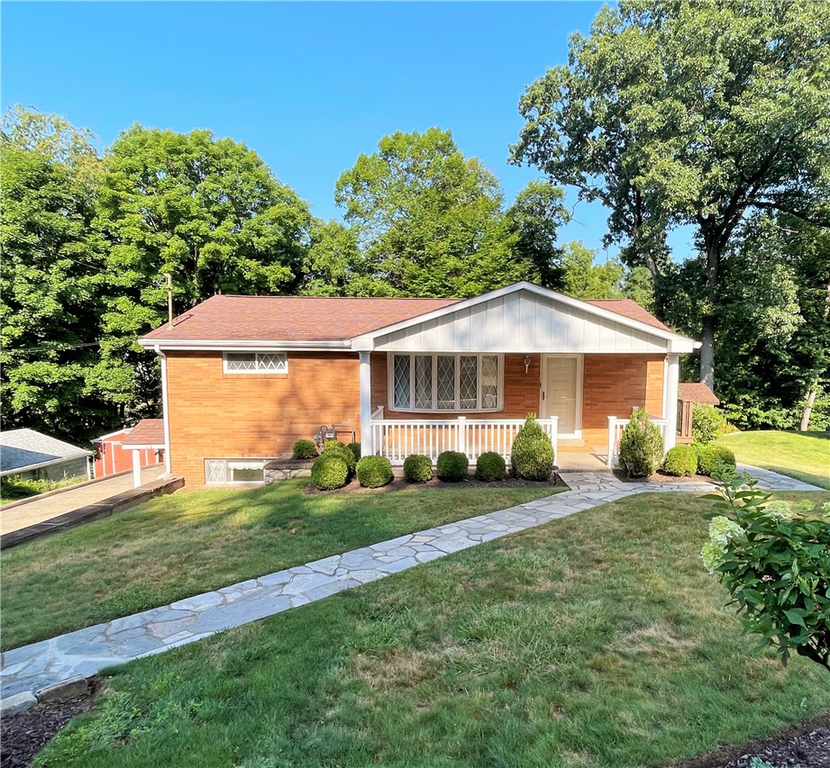 Exterior of 2310 N FOREST GROVE ROAD, Coraopolis, PA 15108