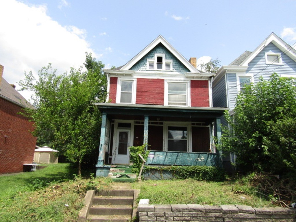 Exterior of 1317 Margaret St, Homestead, PA 15120