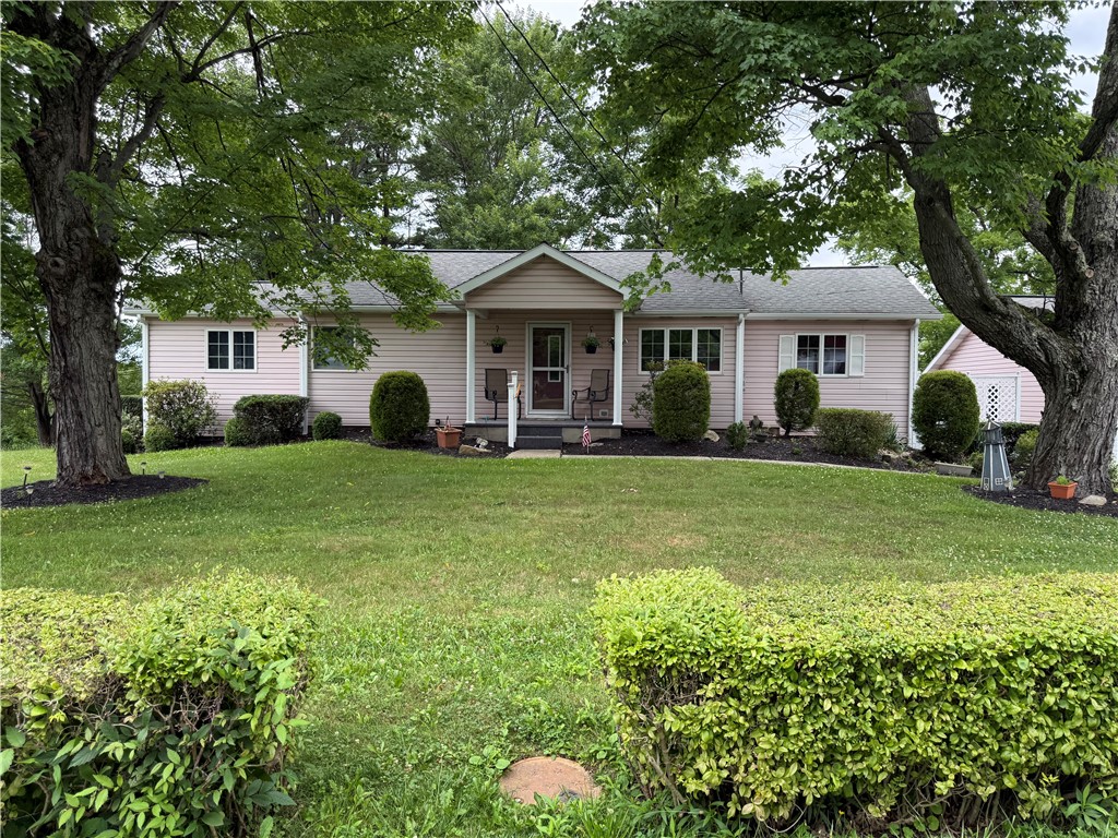 Exterior of 5122 Mccandless Rd, Butler, PA 16001