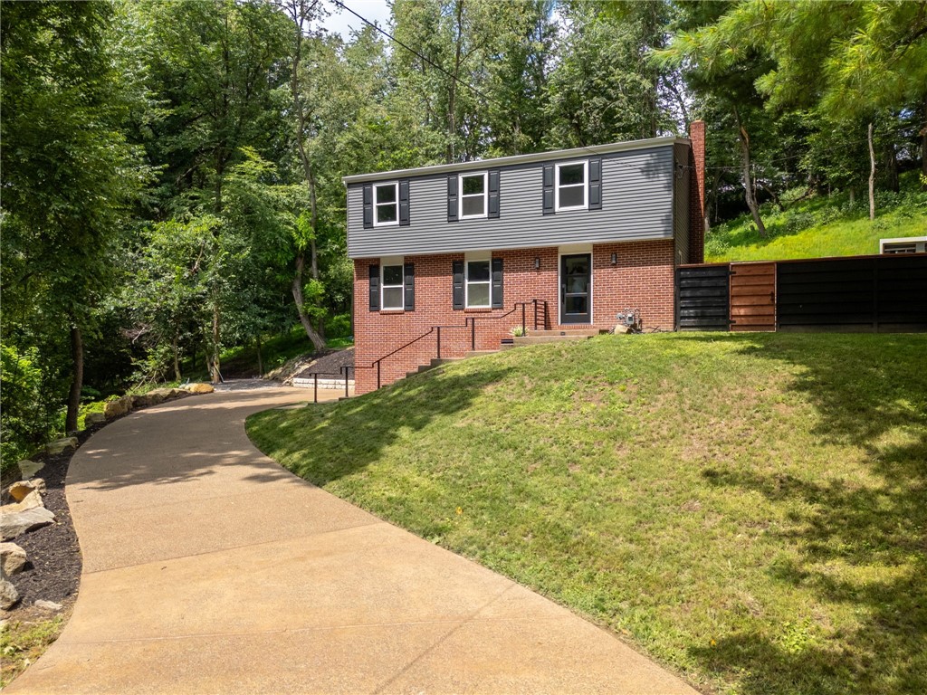 Exterior of 251 Kittanning Pike, Pittsburgh, PA 15215
