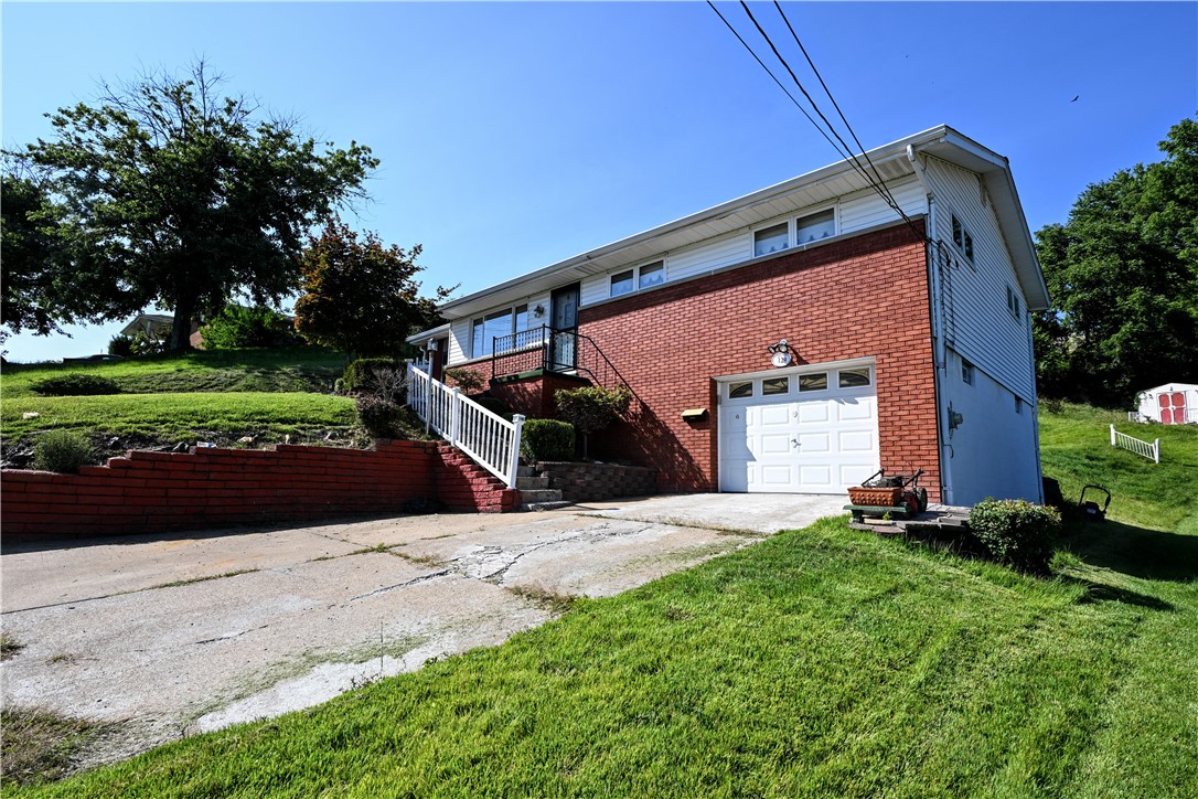 Exterior of 129 PENNSYLVANIA BLVD., Monessen, PA 15062