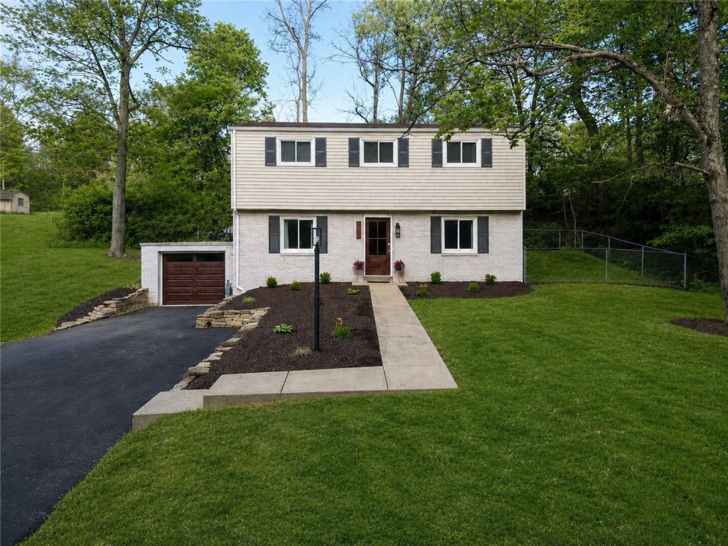 Exterior of 2661 Old Washington Road, Pittsburgh, PA 15241