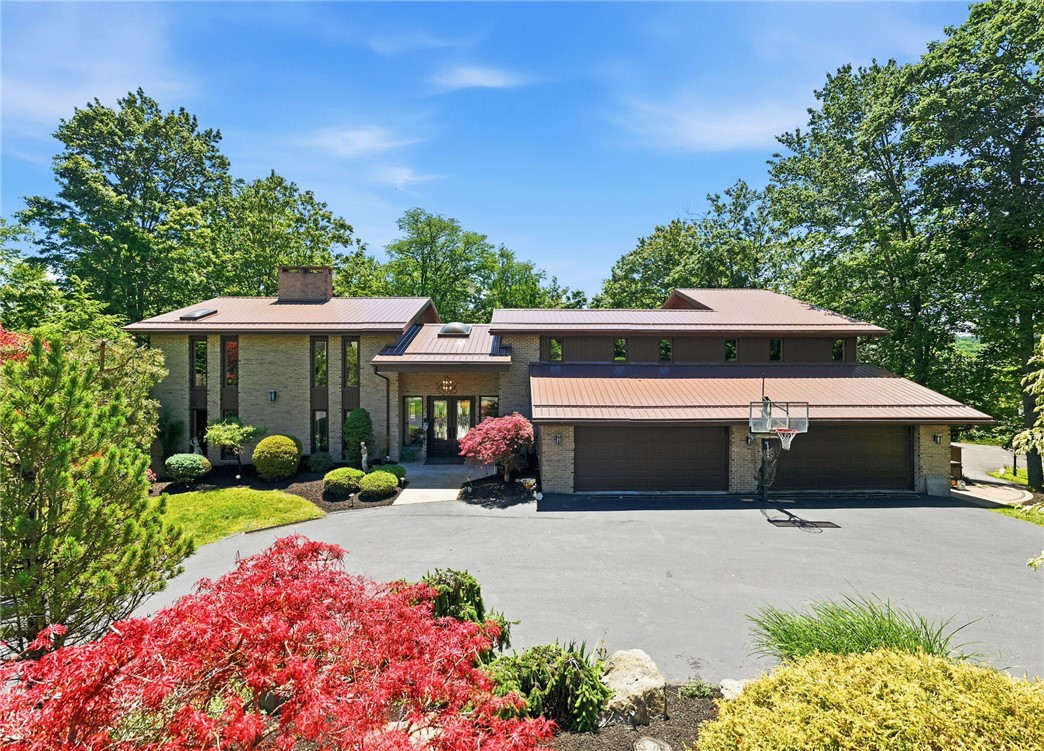 Exterior of 3150 Deerfield Ct, Murrysville, PA 15668