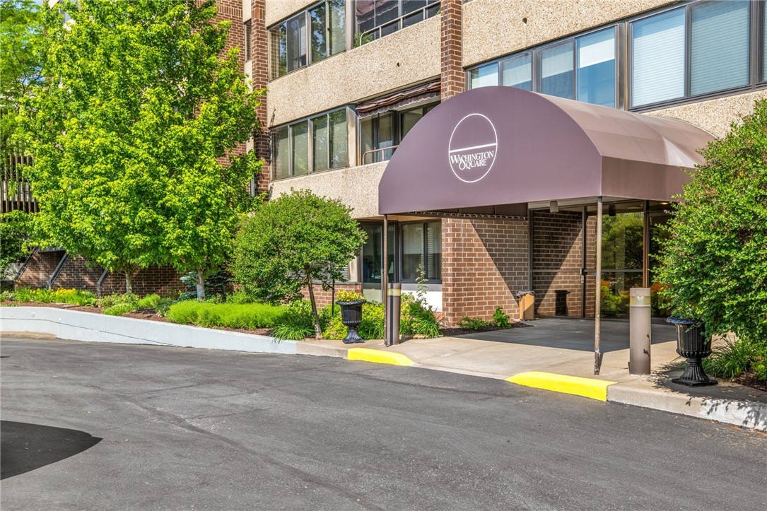 Exterior of 750 Washington Road 409, Pittsburgh, PA 15228