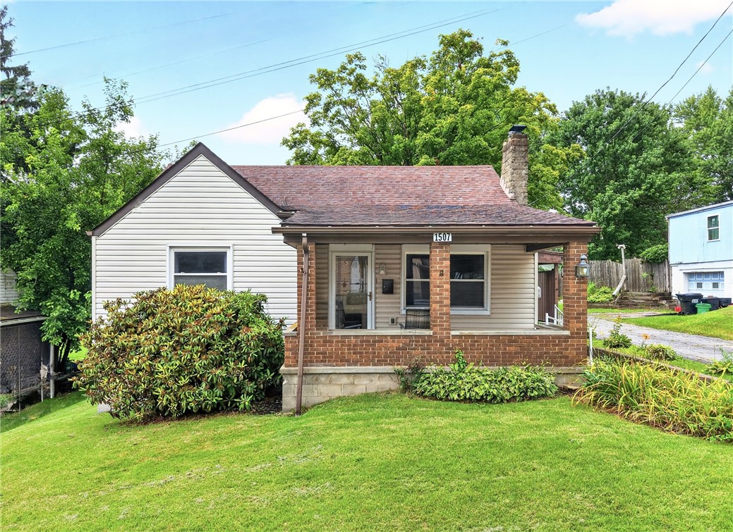 Exterior of 1507 18th Ave, Beaver Falls, PA 15010