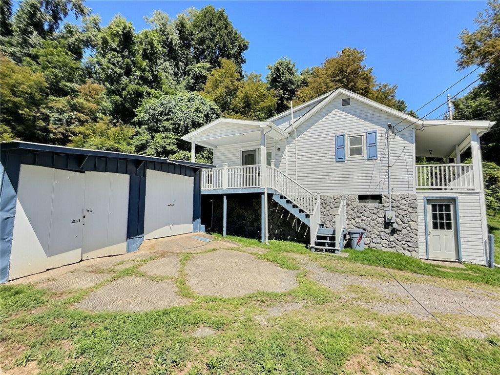 Exterior of 115 Blanche Rd, Fredericktown, PA 15333