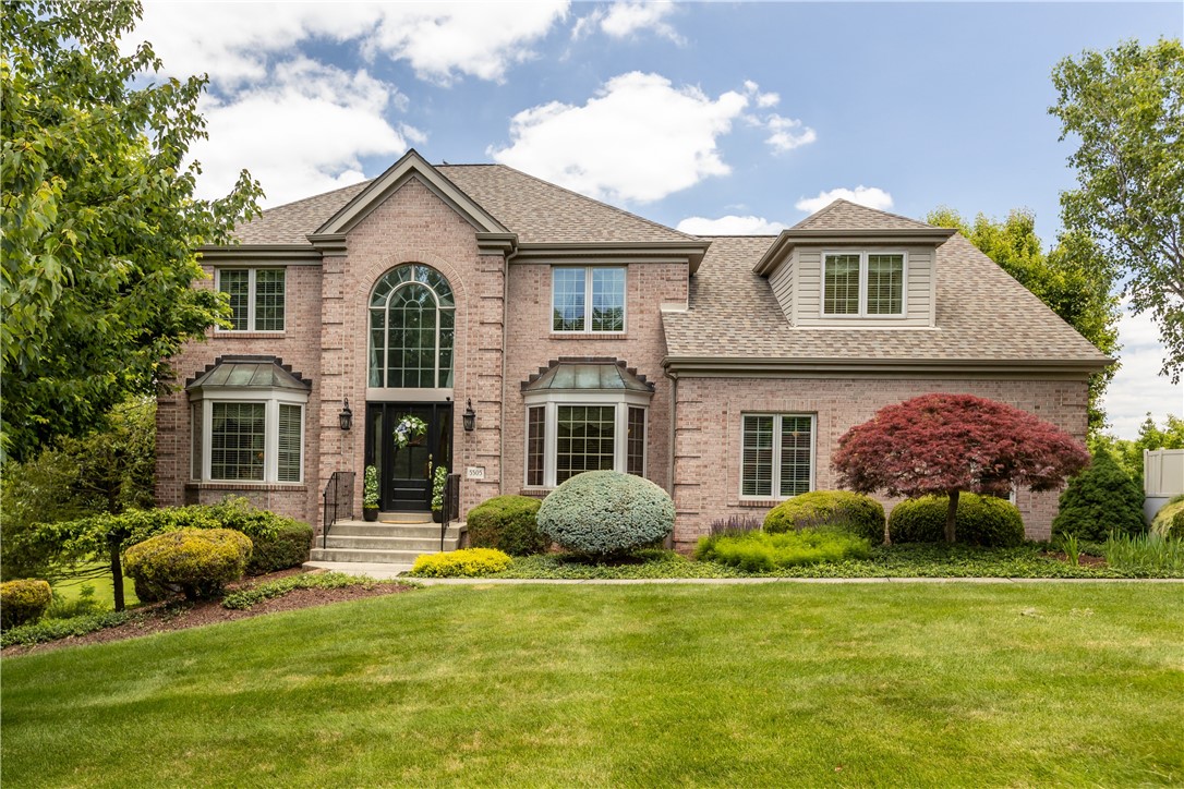 Exterior of 5505 Steeplechase Ct, Bethel Park, PA 15102