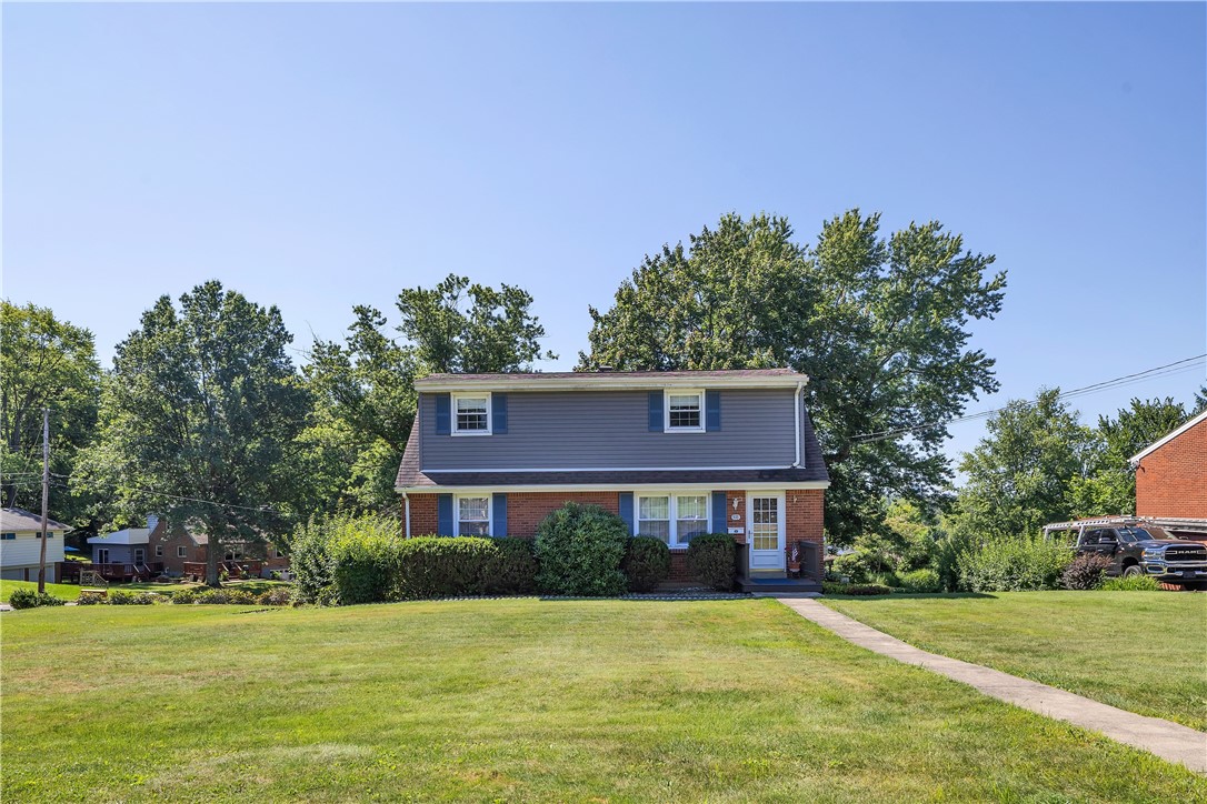Exterior of 978 Garden City Dr, Monroeville, PA 15146