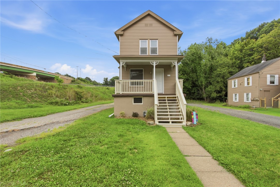 Exterior of 108 Katz St, Pittsburgh, PA 15235