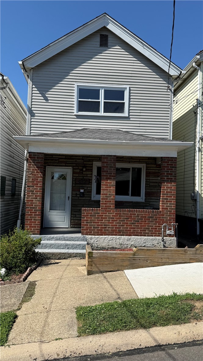 Exterior of 615 9th St, Glassport, PA 15045
