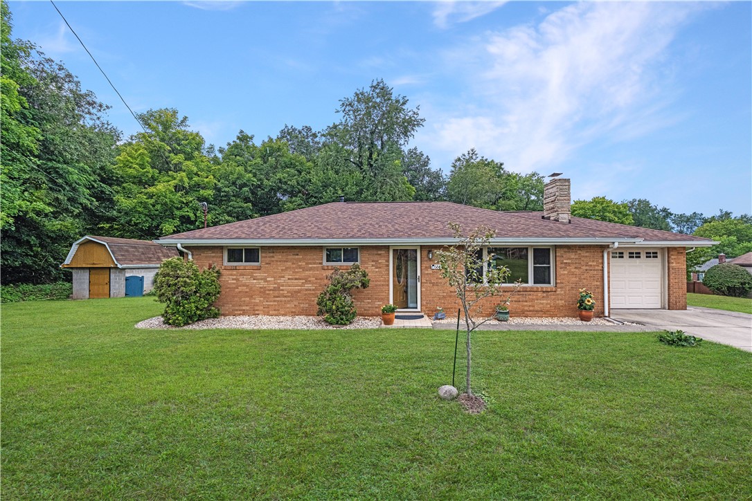 Exterior of 684 Crescent Blvd, Crescent, PA 15046