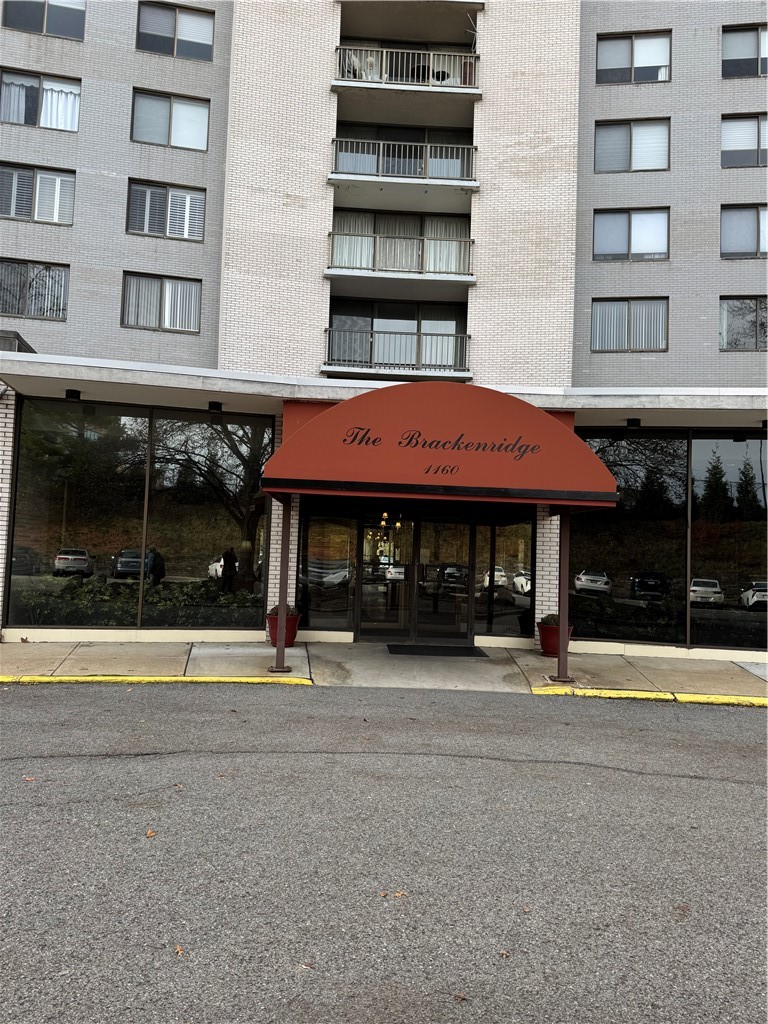 Exterior of 1160 BOWER HILL RD 314A, Pittsburgh, PA 15243