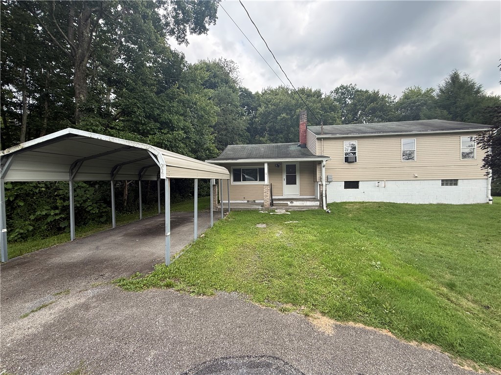 Exterior of 823 Robb Rd, New Florence, PA 15944